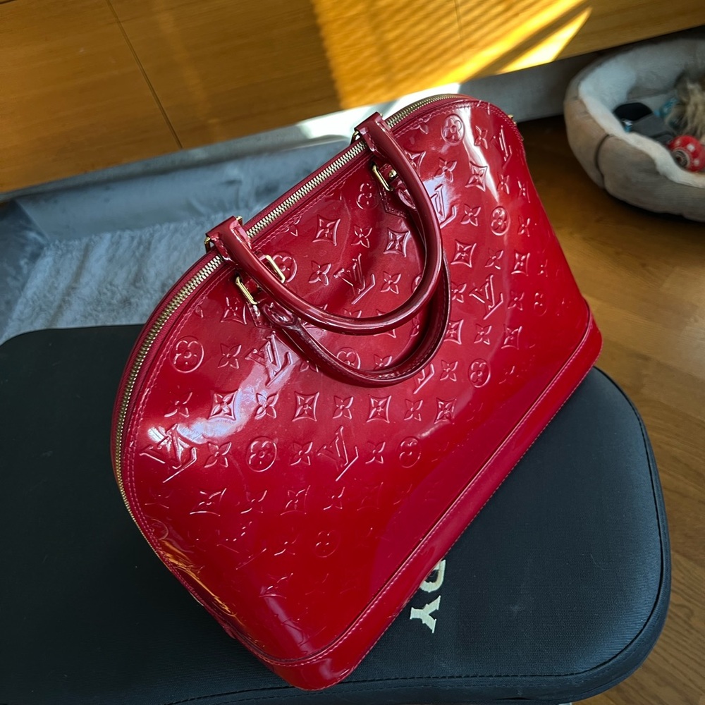 LV ALMA BAG PINK